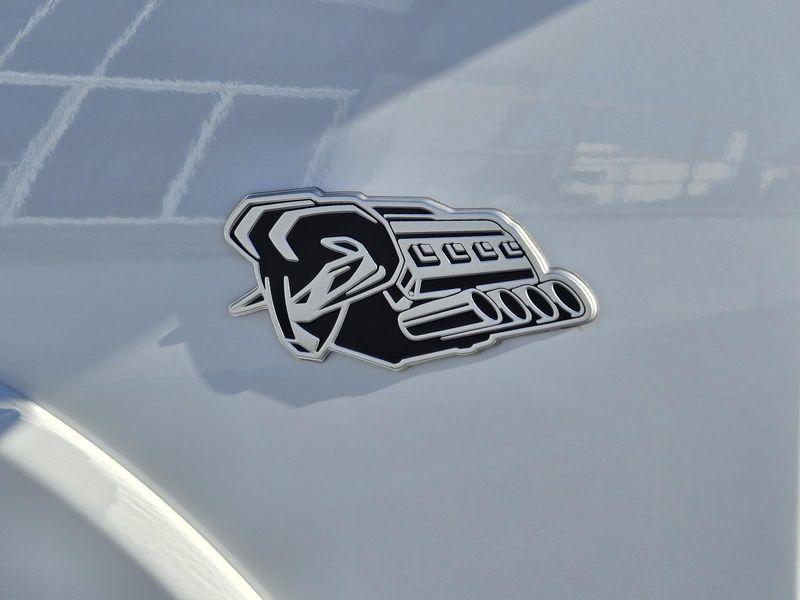 New 2026 RAM 1500 Big Horn Crew Cab 4x4 5'7' Box