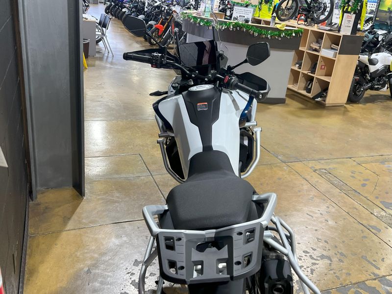 New 2025 CFMOTO IBEX 800-E Image 18