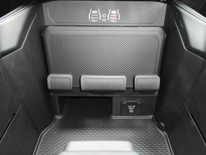 2025 RAM 1500 Big Horn Crew Cab 4x4 5