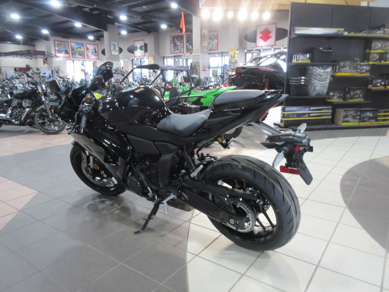 NEW 2026 YAMAHA YZF-R7 Image 6
