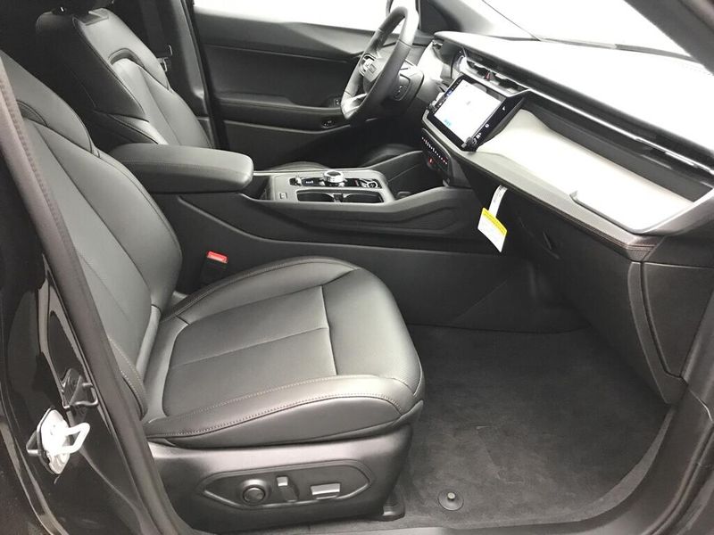 New 2026 Jeep Cherokee Limited 4x4Image 16