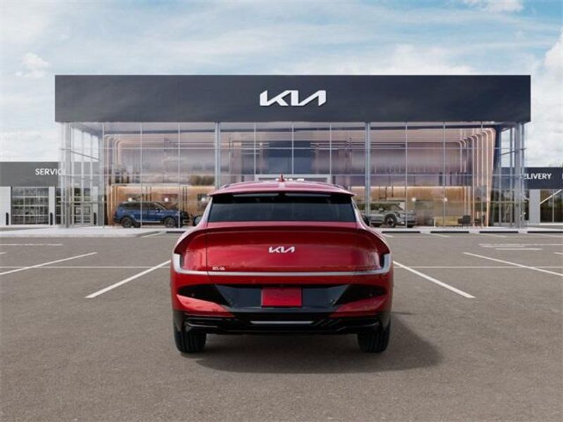 2025 Kia EV6 LightImage 5