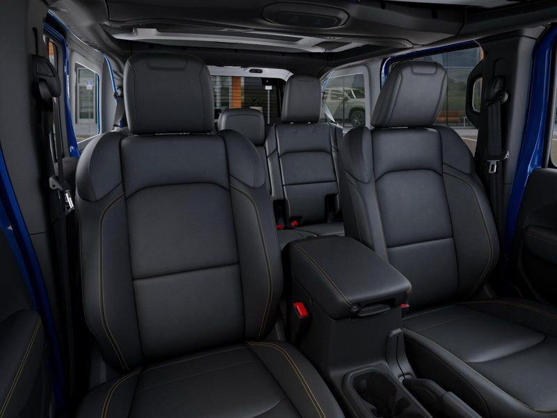 New 2026 Jeep Wrangler 4-door SaharaImage 42