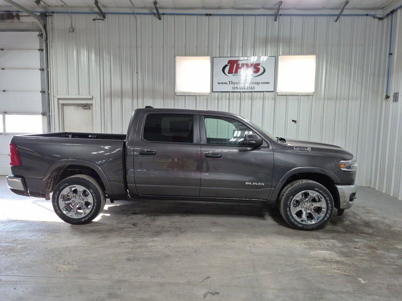 2025 RAM 1500 Big Horn Crew Cab 4x4 5