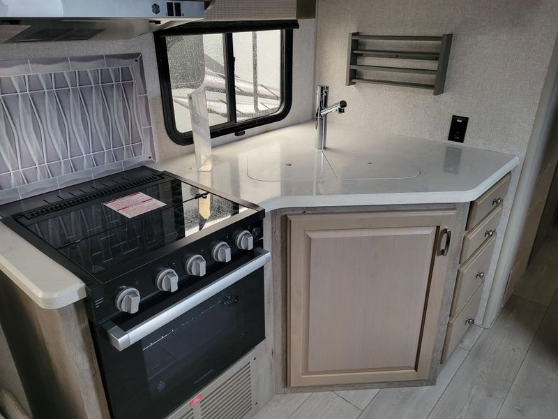 New 2026 NORTHWOOD MFG DESERT FOX 27FS Image 12