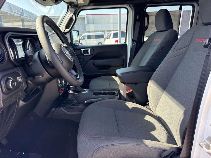 New 2026 Jeep Wrangler 4-door Rubicon
