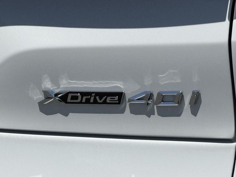 2025 BMW X5 xDrive40iImage 14