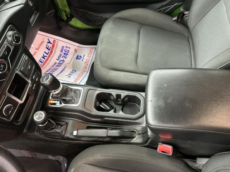 Used 2019 Jeep Wrangler Unlimited SportImage 6