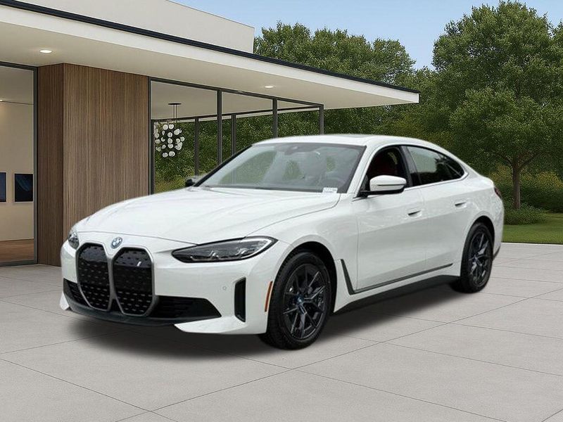 Used 2023 BMW i4 eDrive35Image 2