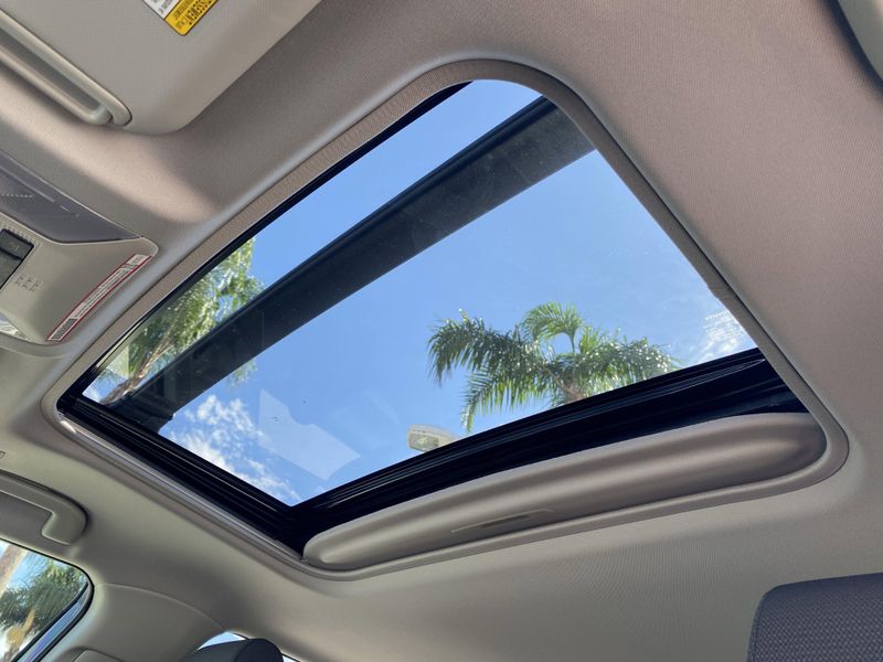 New 2025 Toyota RAV4 Hybrid XLEImage 19