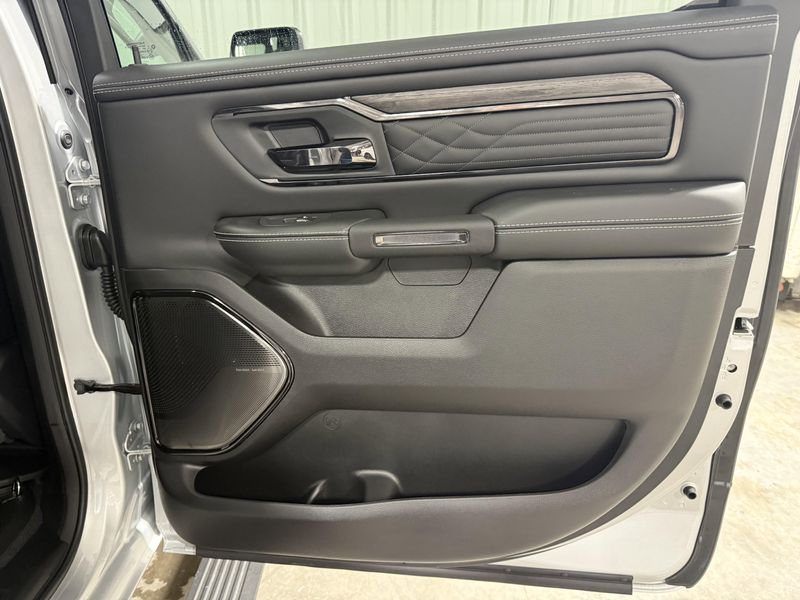 New 2026 RAM 1500 Limited Crew Cab 4x4 5