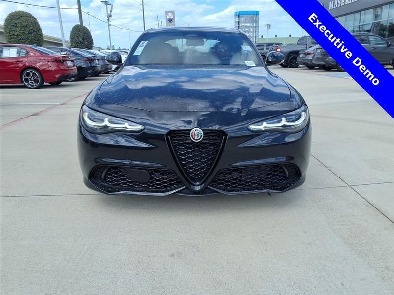 New 2025 Alfa Romeo Giulia RwdImage 4