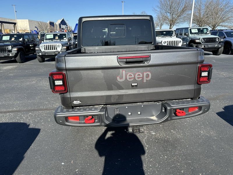 2024 Jeep Gladiator Rubicon 4x4Image 10