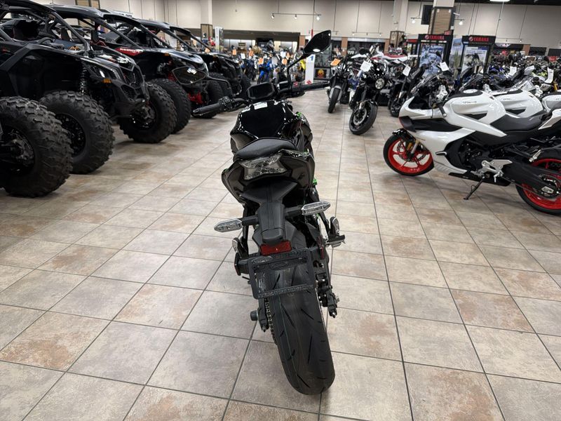 New 2025 Kawasaki Z650 ABS Image 16