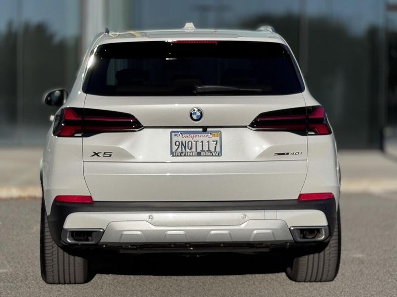 2025 BMW X5 sDrive40iImage 7