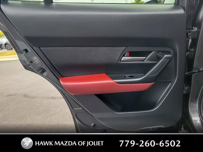 2025 Mazda CX-50 Premium photo 14