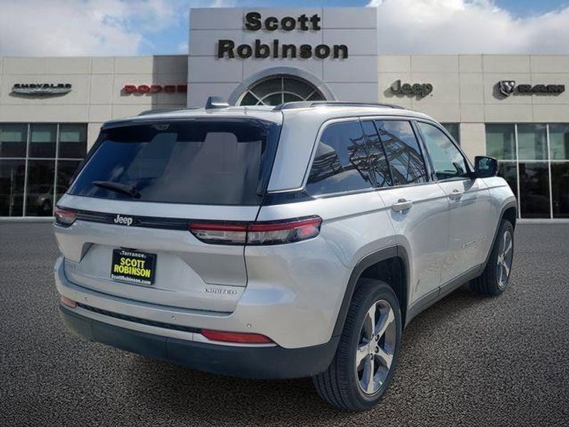 New 2026 Jeep Grand Cherokee Limited 4x4