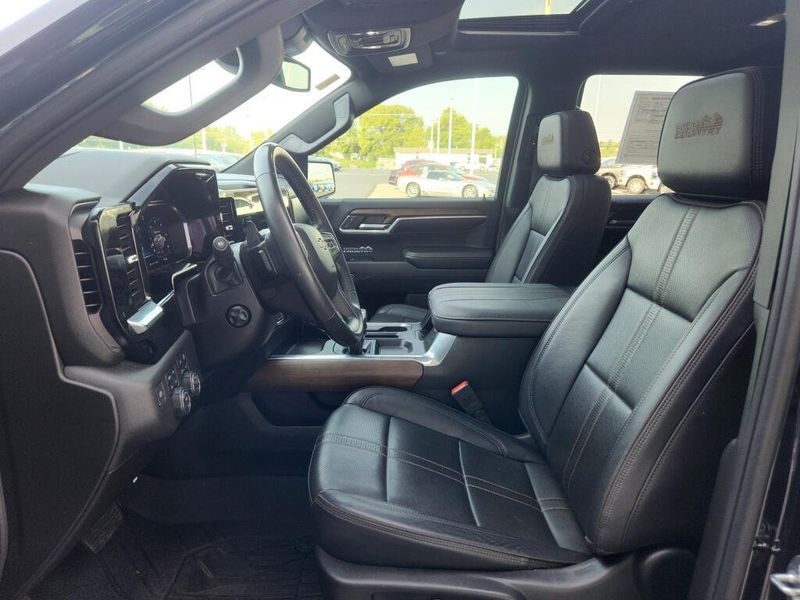 Used 2024 Chevrolet Silverado 1500 High Country