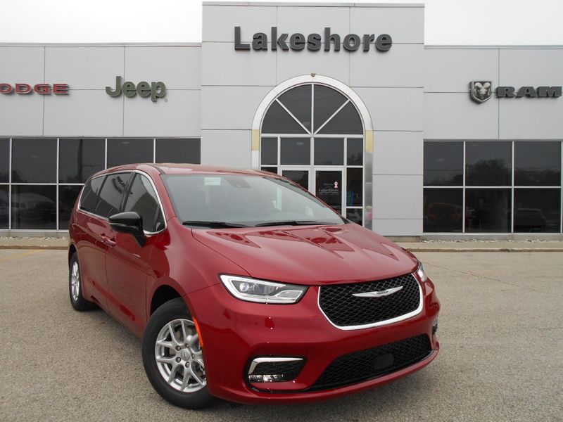 2025 Chrysler Pacifica SelectImage 2