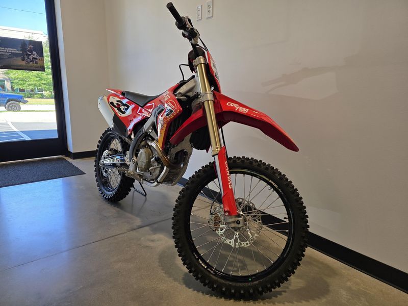 2026 Ducati Desmo450 MX