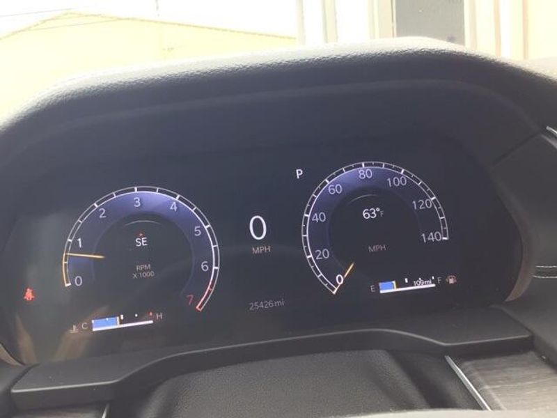 Used 2024 Jeep Grand Cherokee LimitedImage 10