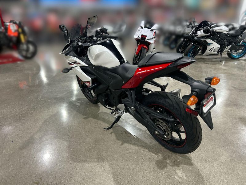 Used 2016 Yamaha YZF R3 Image 17
