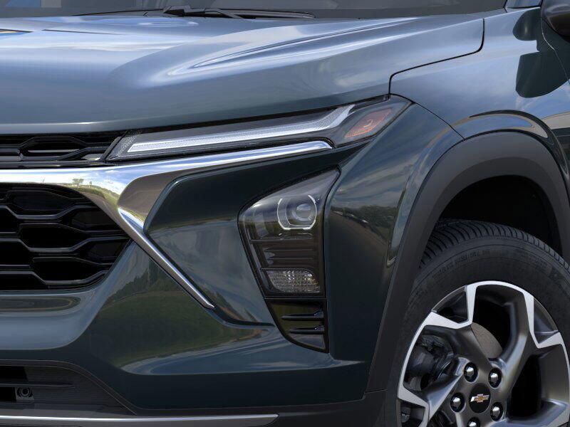 New 2025 Chevrolet Trax LTImage 10