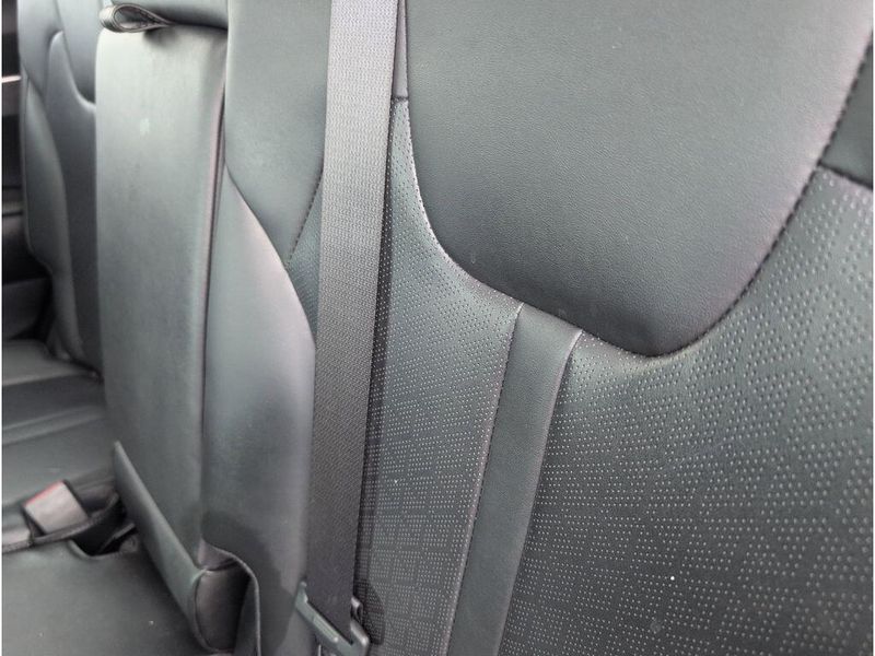 Used 2023 Kia Sorento SImage 30