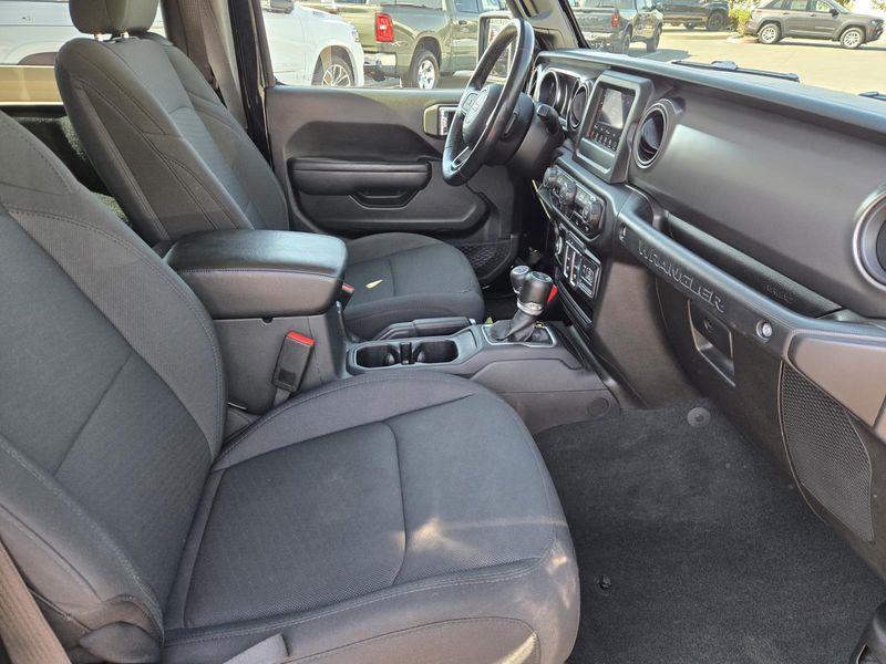 Used 2022 Jeep Wrangler Willys 4x4