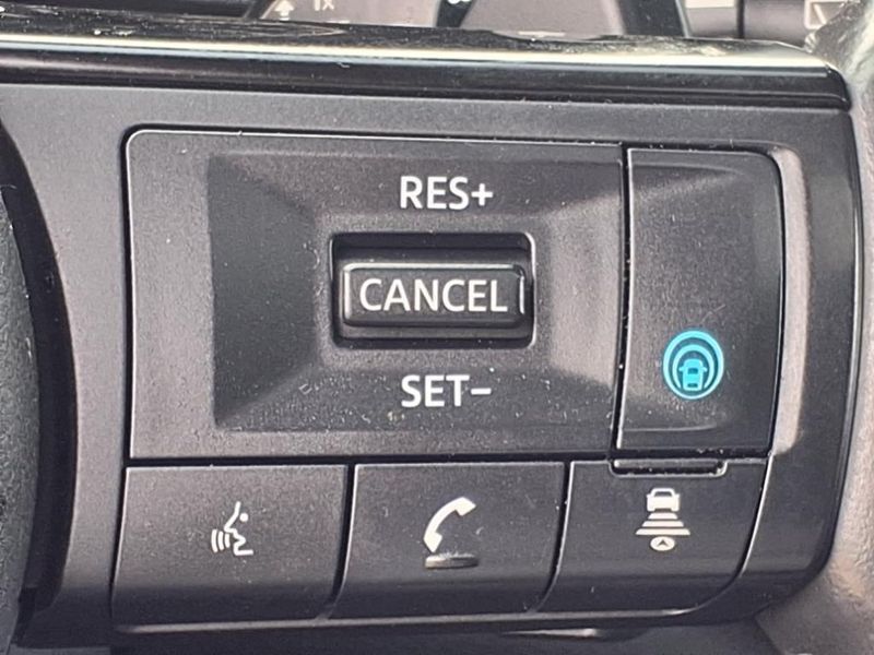 2023 Nissan Rogue SLImage 21