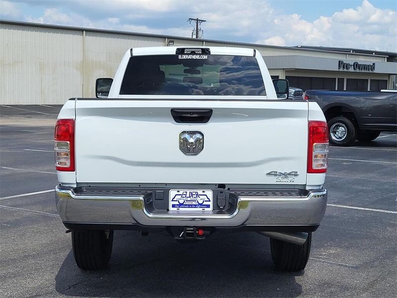 2024 RAM 3500 Tradesman Crew Cab 4x4 8