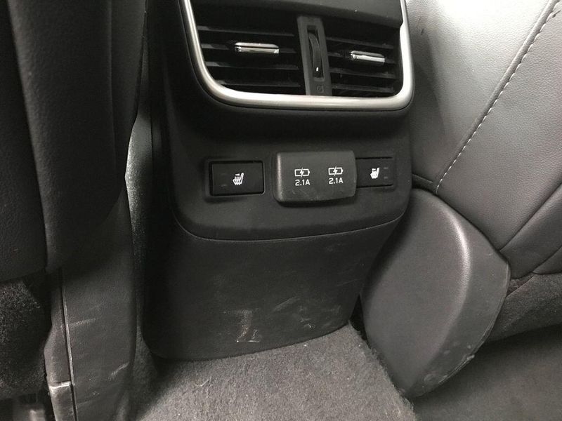 Used 2021 Subaru Outback LimitedImage 18