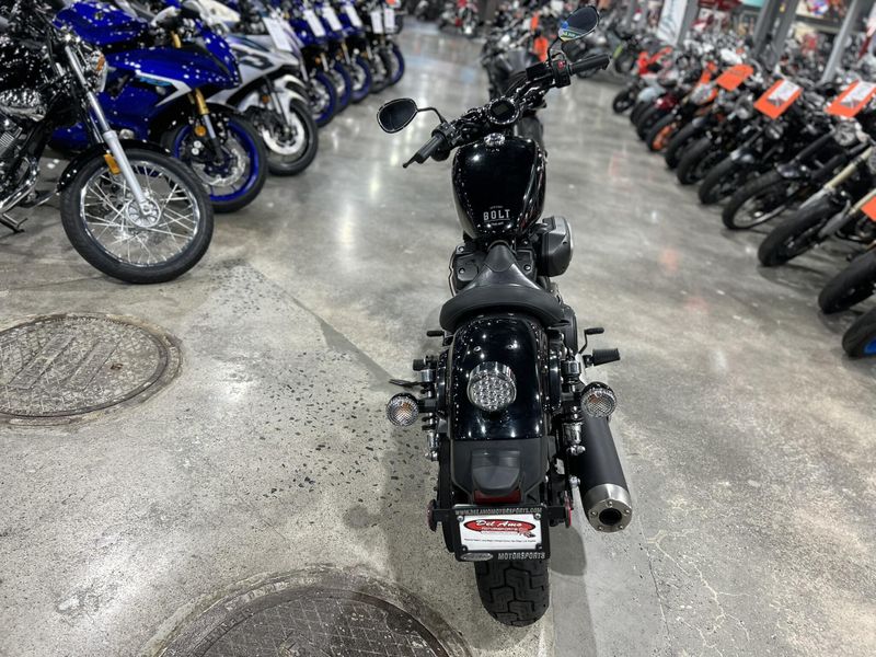 Used 2020 Yamaha Bolt Image 17