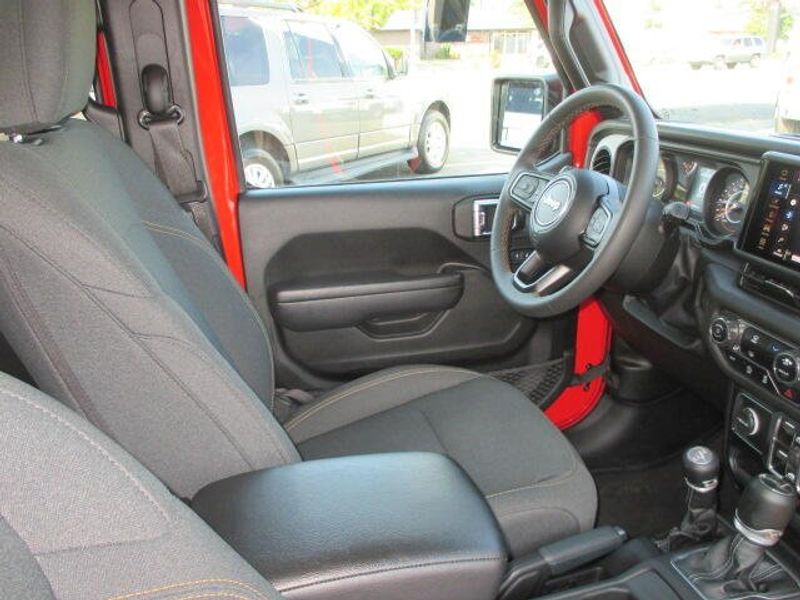 Used 2024 Jeep Wrangler Sport SImage 26