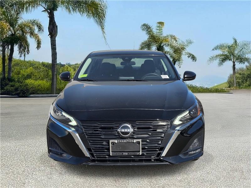 Used 2023 Nissan Altima 2.5 SV AWD Sedan