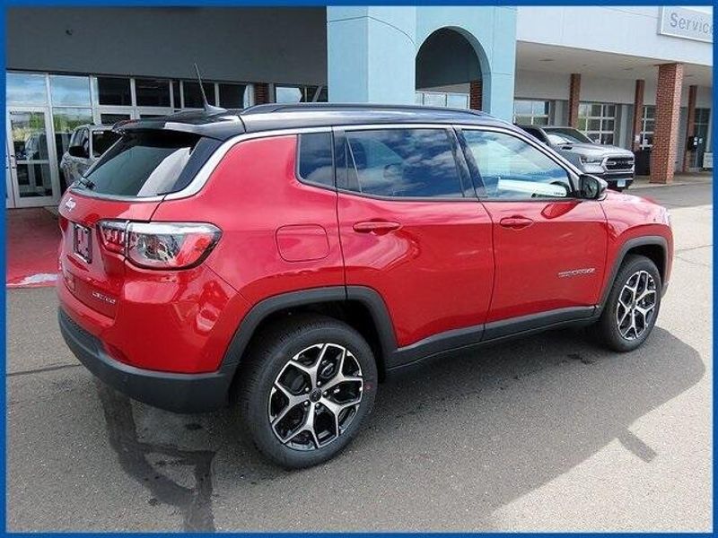 2025 Jeep Compass LimitedImage 6