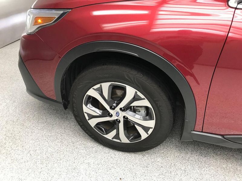 Used 2021 Subaru Outback LimitedImage 2