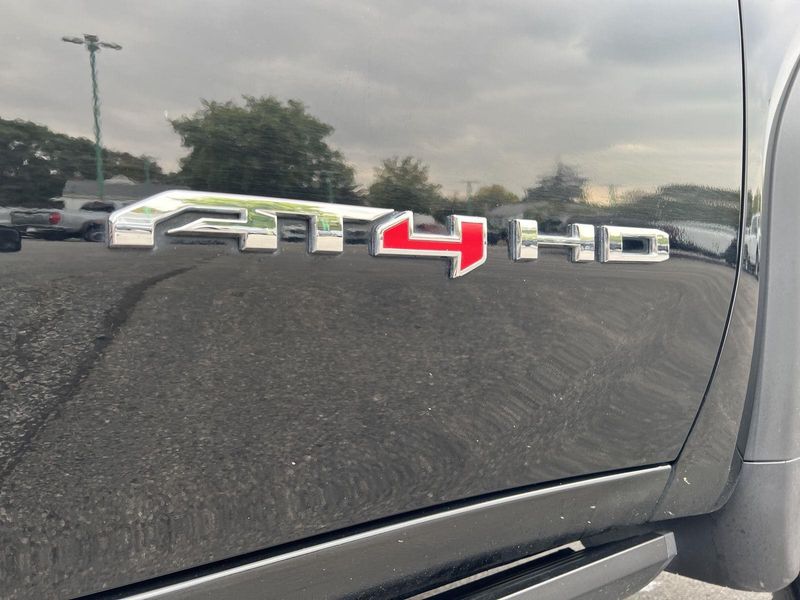 Used 2021 GMC Sierra 2500HD AT4