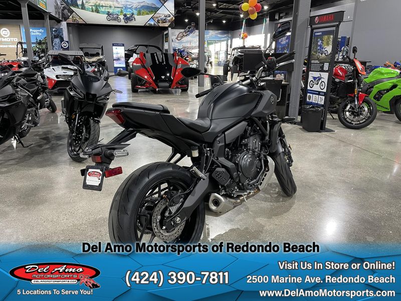 2025 Yamaha MT-07 Image 16