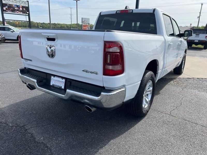 2024 RAM 1500 LaramieImage 8