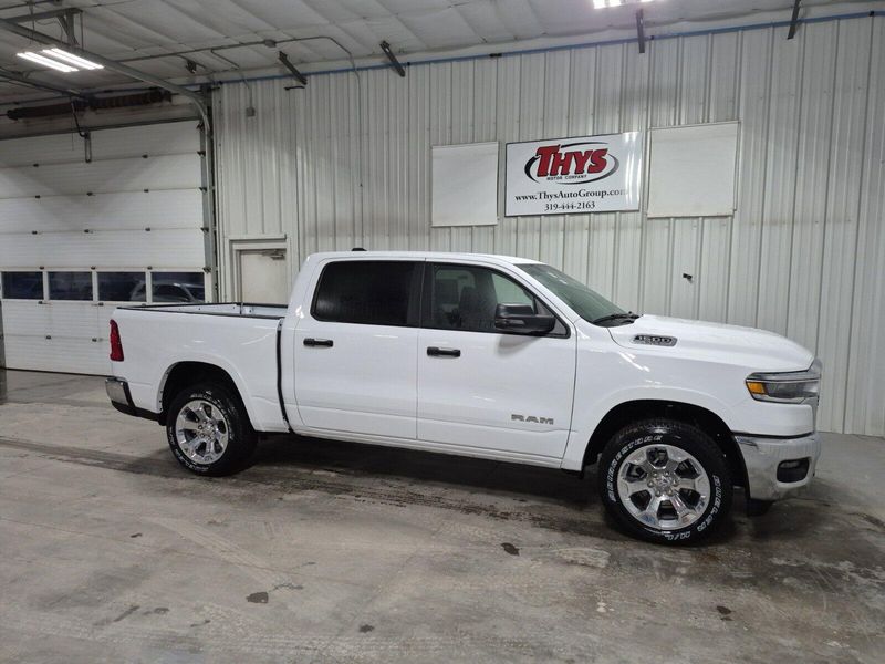 2025 RAM 1500 Big Horn Crew Cab 4x4 5