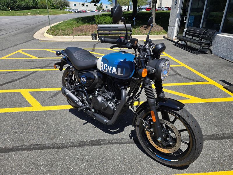 Used 2024 Royal Enfield Hunter 350 Image 2