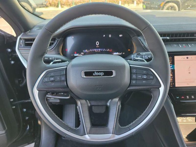 New 2026 Jeep Grand Cherokee Limited