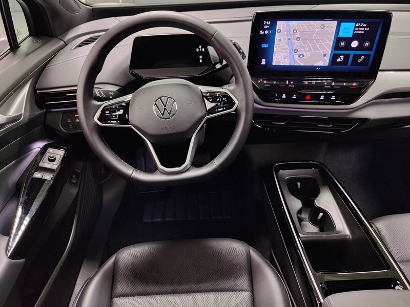 Used 2023 Volkswagen ID.4 Pro S 82kW Long Range w/Glass RoofImage 16