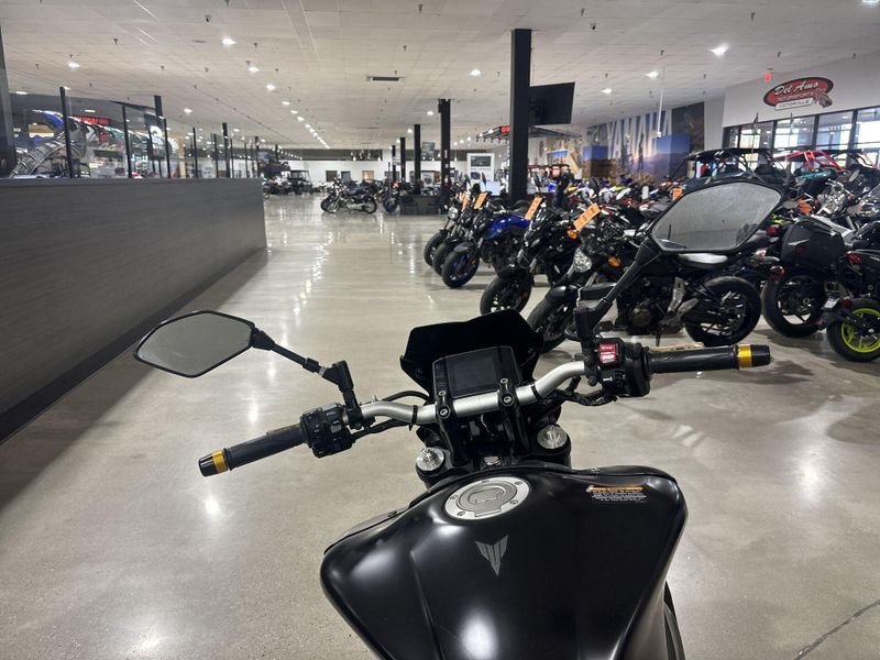 Used 2023 Yamaha MT-09 Image 23