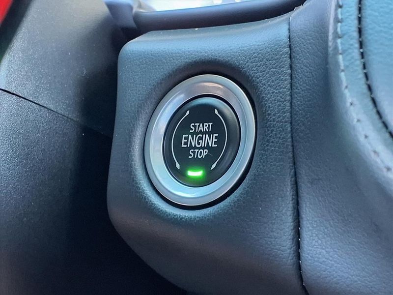 Used 2022 GMC Yukon SLEImage 22