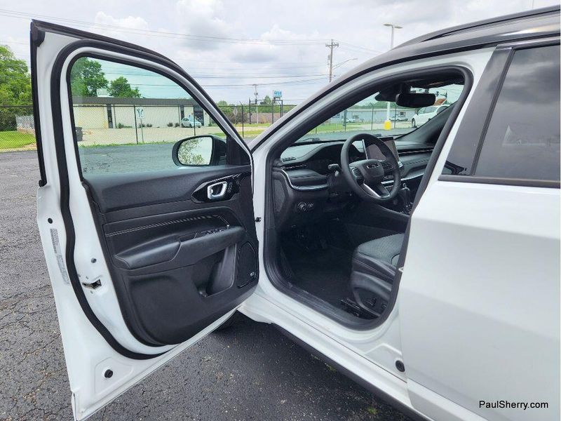 Used 2023 Jeep Compass High Altitude