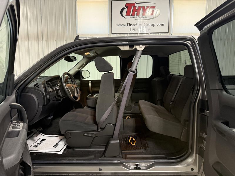 Used 2007 Chevrolet Silverado 1500 LT w/1LTImage 19