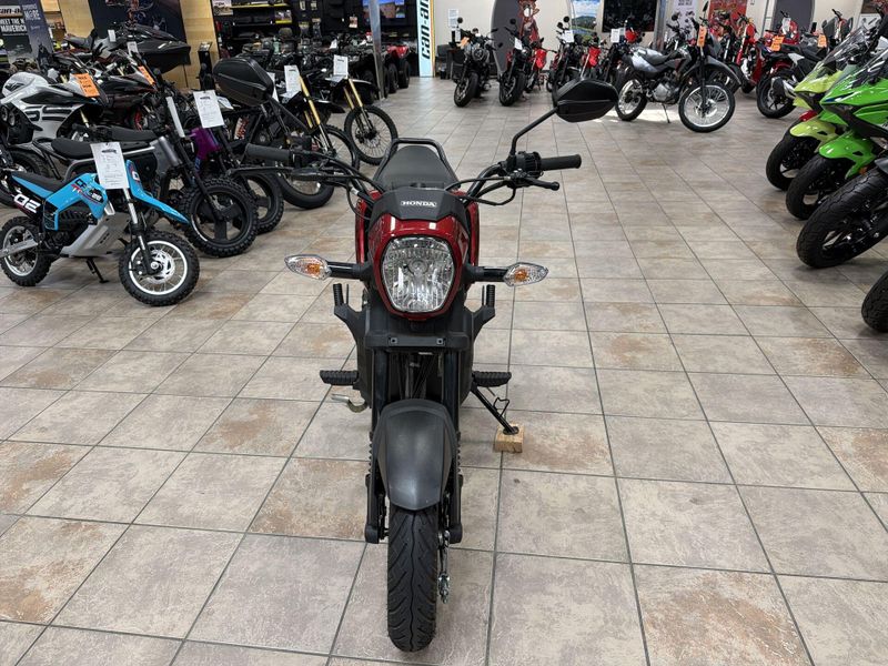 Used 2025 Honda Navi Image 13