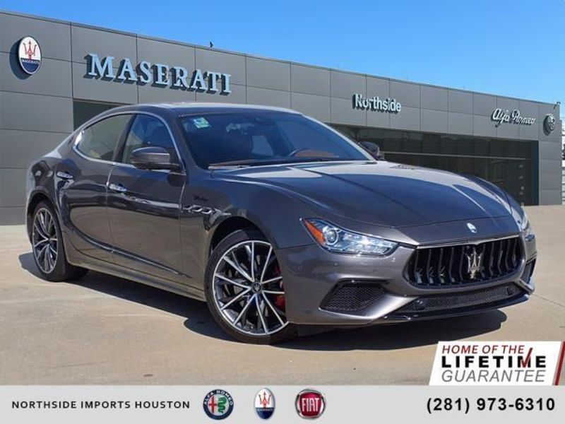 2022 Maserati Ghibli ModenaImage 1